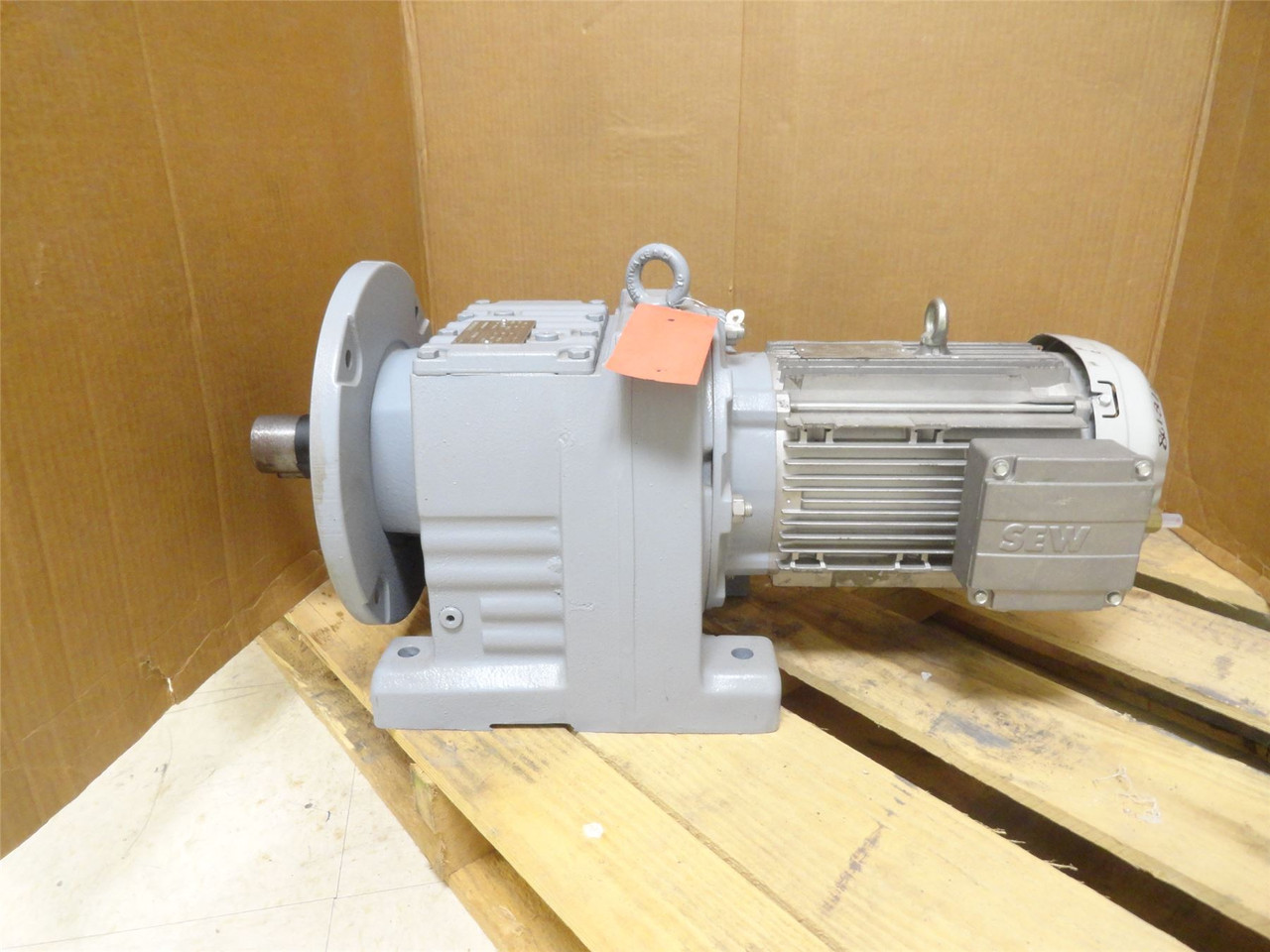 JBT 320058AAXAM; AC Gearmotor; 63.68:1 Ratio; 3.7kW; 230/460V