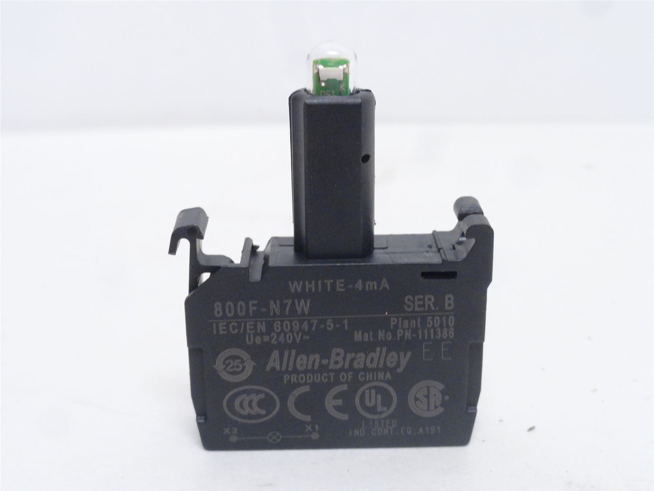 Allen-Bradley 800FM-P7MN7W; Clear Pilot Light; 24VDC; 22mm