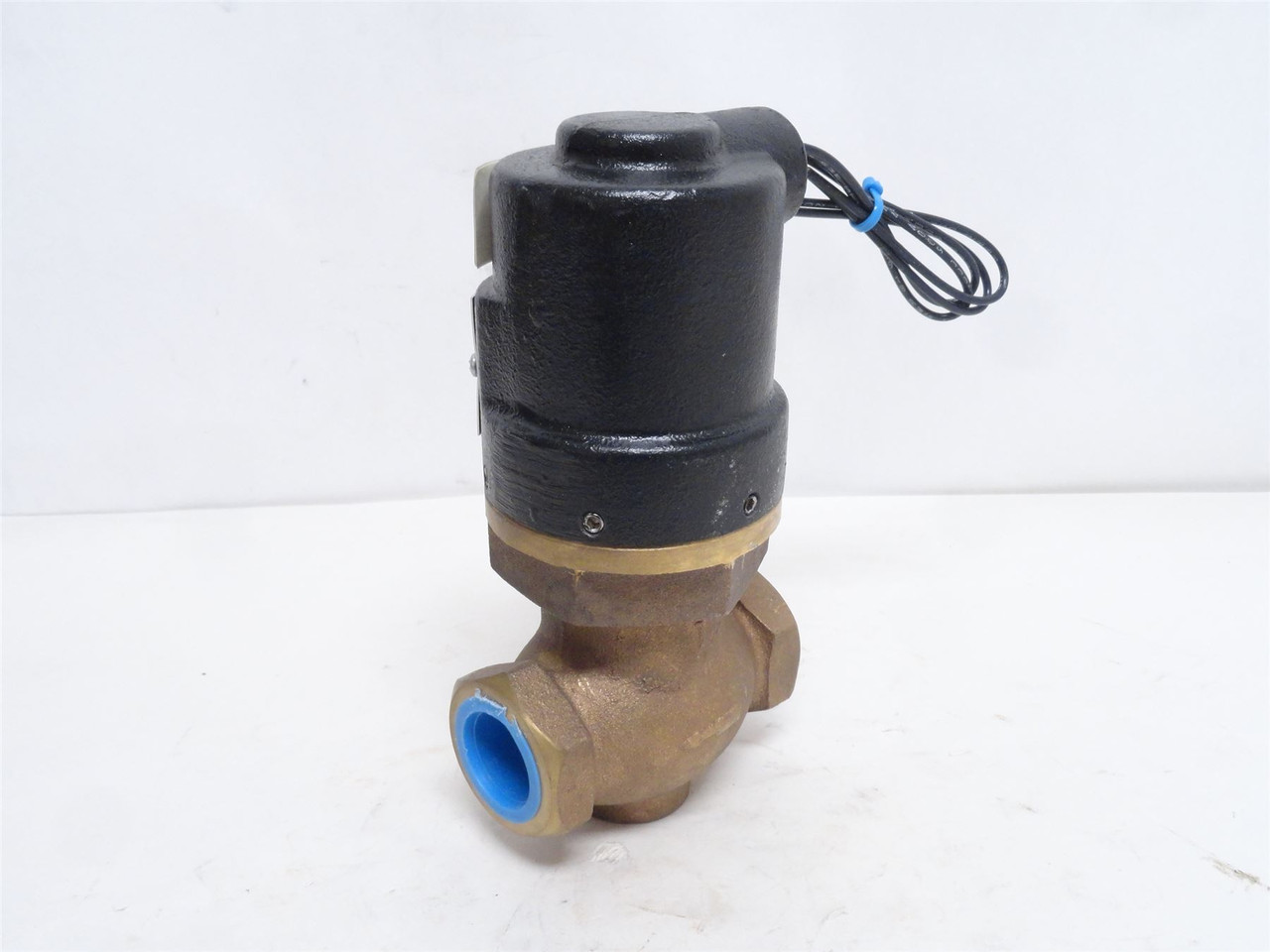Magnatrol F118A44B; Gas Solenoid Valve; 1NPT; 160PSI; 120VAC