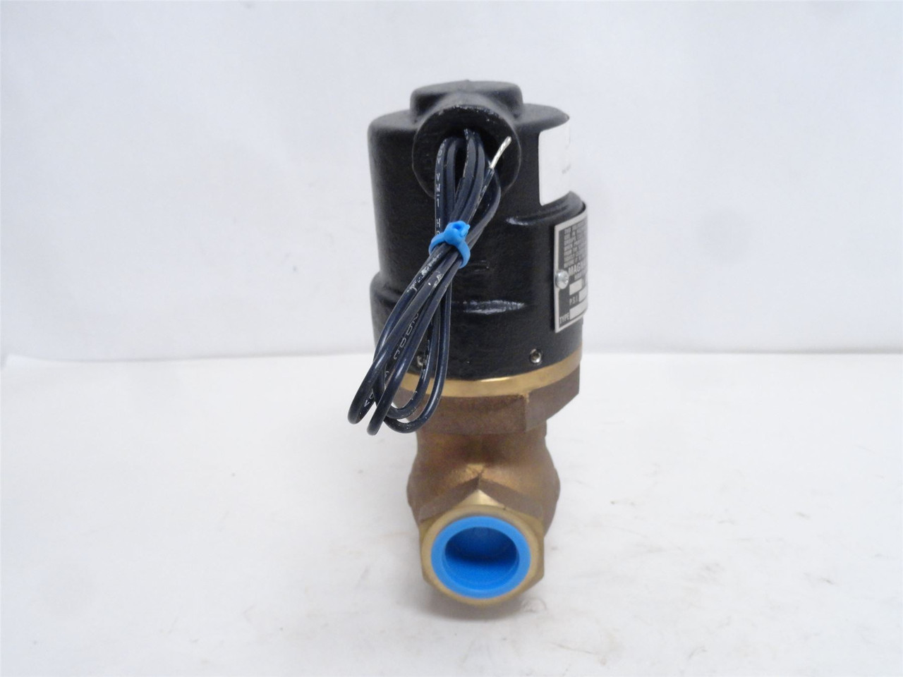 Magnatrol F118A44B; Gas Solenoid Valve; 1NPT; 160PSI; 120VAC
