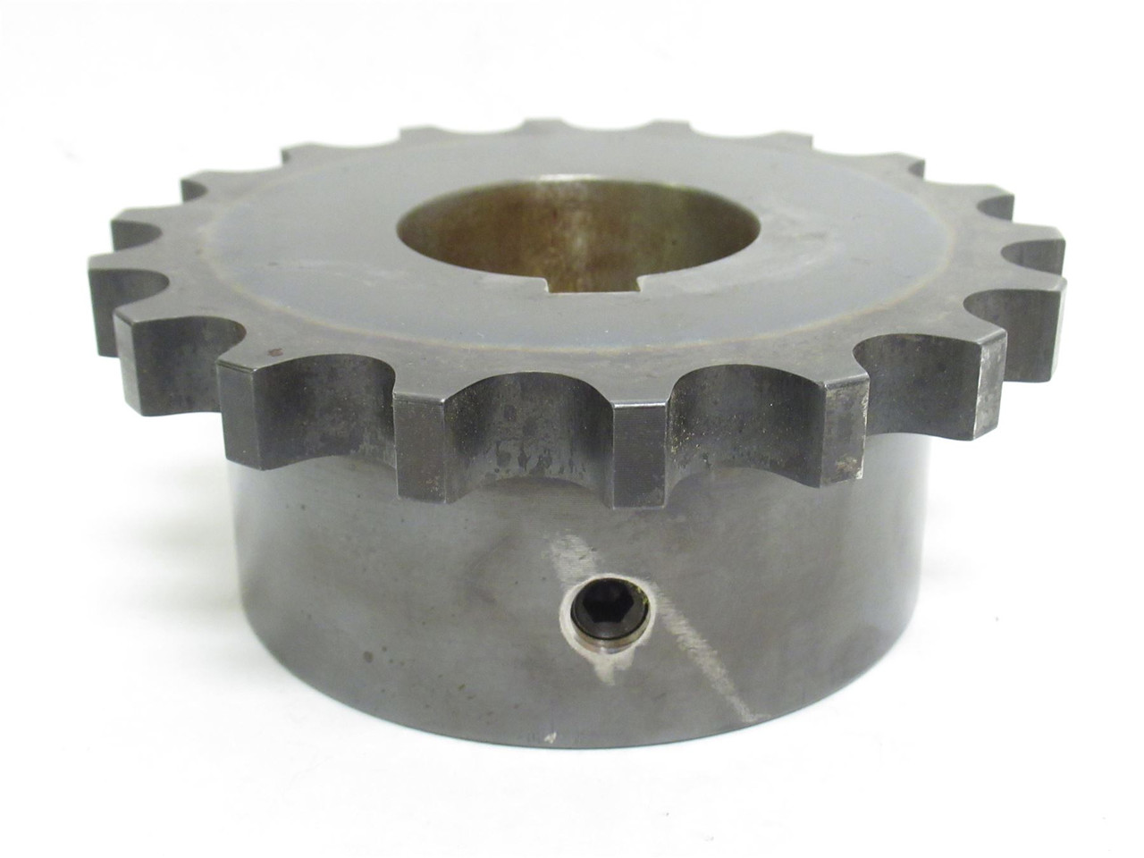 Martin 8018Hx2-1/4; Hardened Chain Coupler Hub#80; 18 Teeth