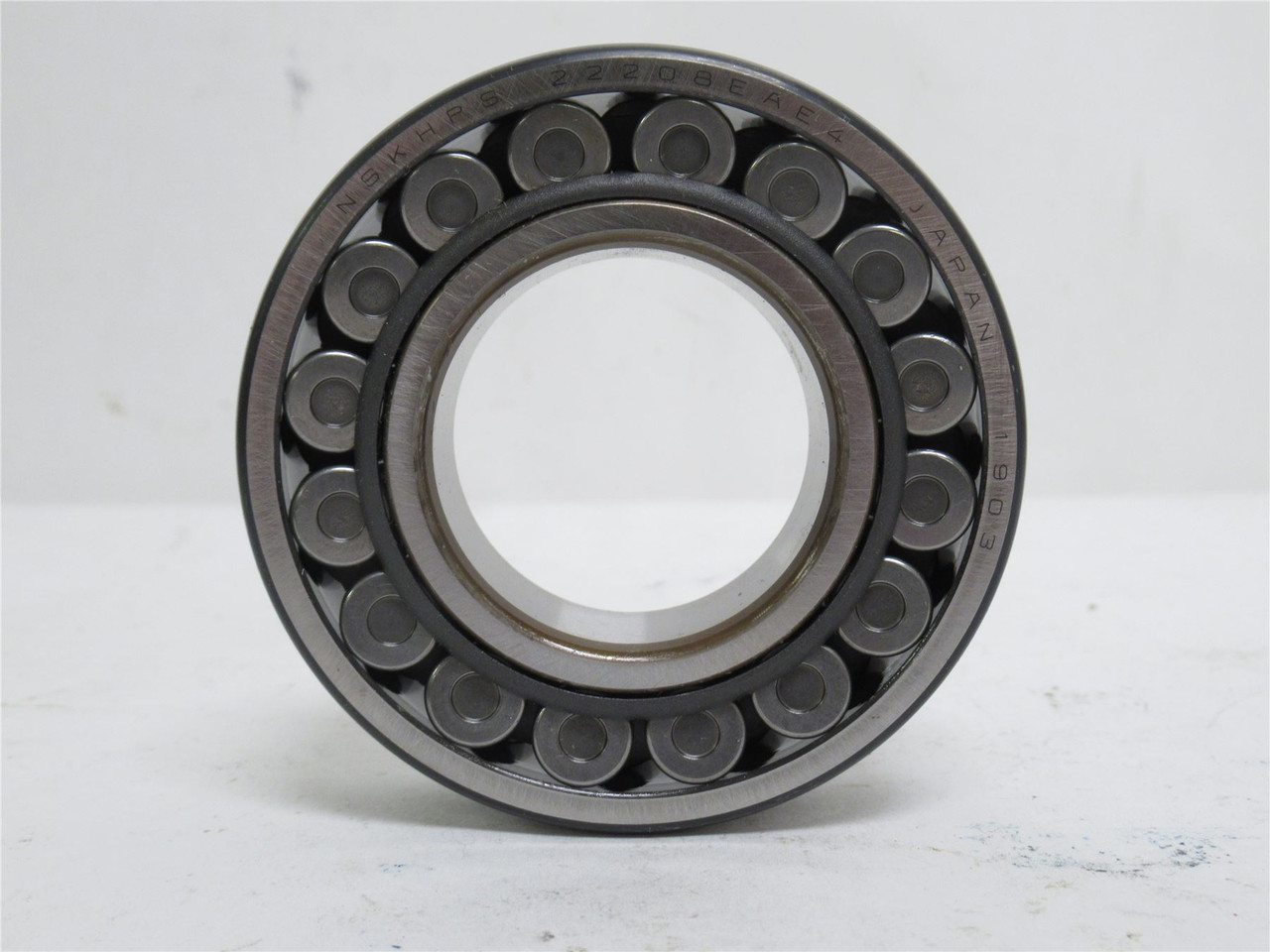 NSK 22208EAE4; Roller Bearing; 40mmID x 80mmOD x 23mm Wide