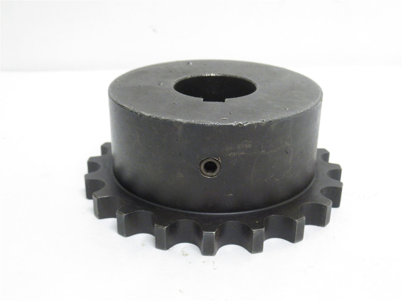 Martin 8020-1-1/2; Chain Coupler Hub #60; 20 Teeth; 1-1/2"ID