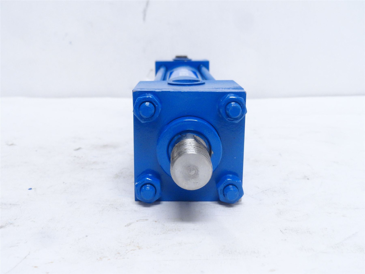 Eaton RE10CC4N1R406000; Hydraulic Cylinder; 1-1/2"ID x 6" Stk