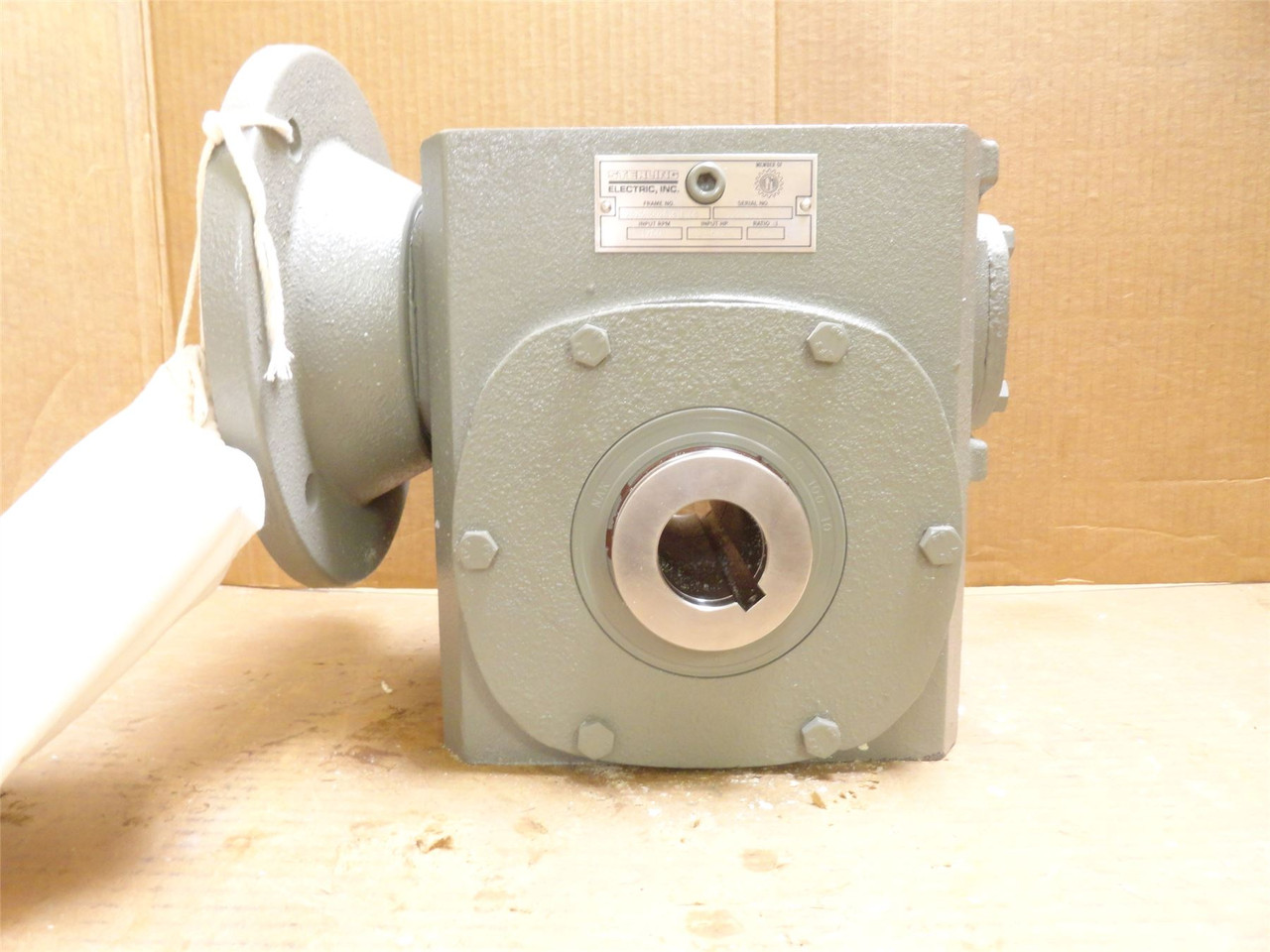 Sterling 2325HQ02518151DS; Gear Speed Reducer; 25:1 Ratio; RA