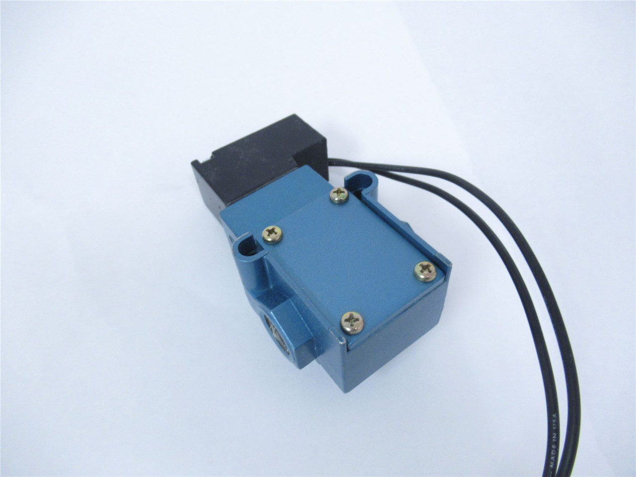 MAC 55B-22-PE-1111CA; Solenoid Valve 3/8" NPTF Coil 120VAC