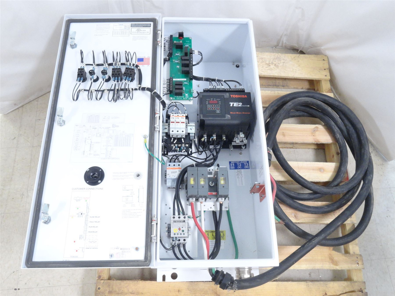 Toshiba TE-B-40-FS-4; Soft-Starter 30HP 480VAC; 42A; 3PH; 60Hz