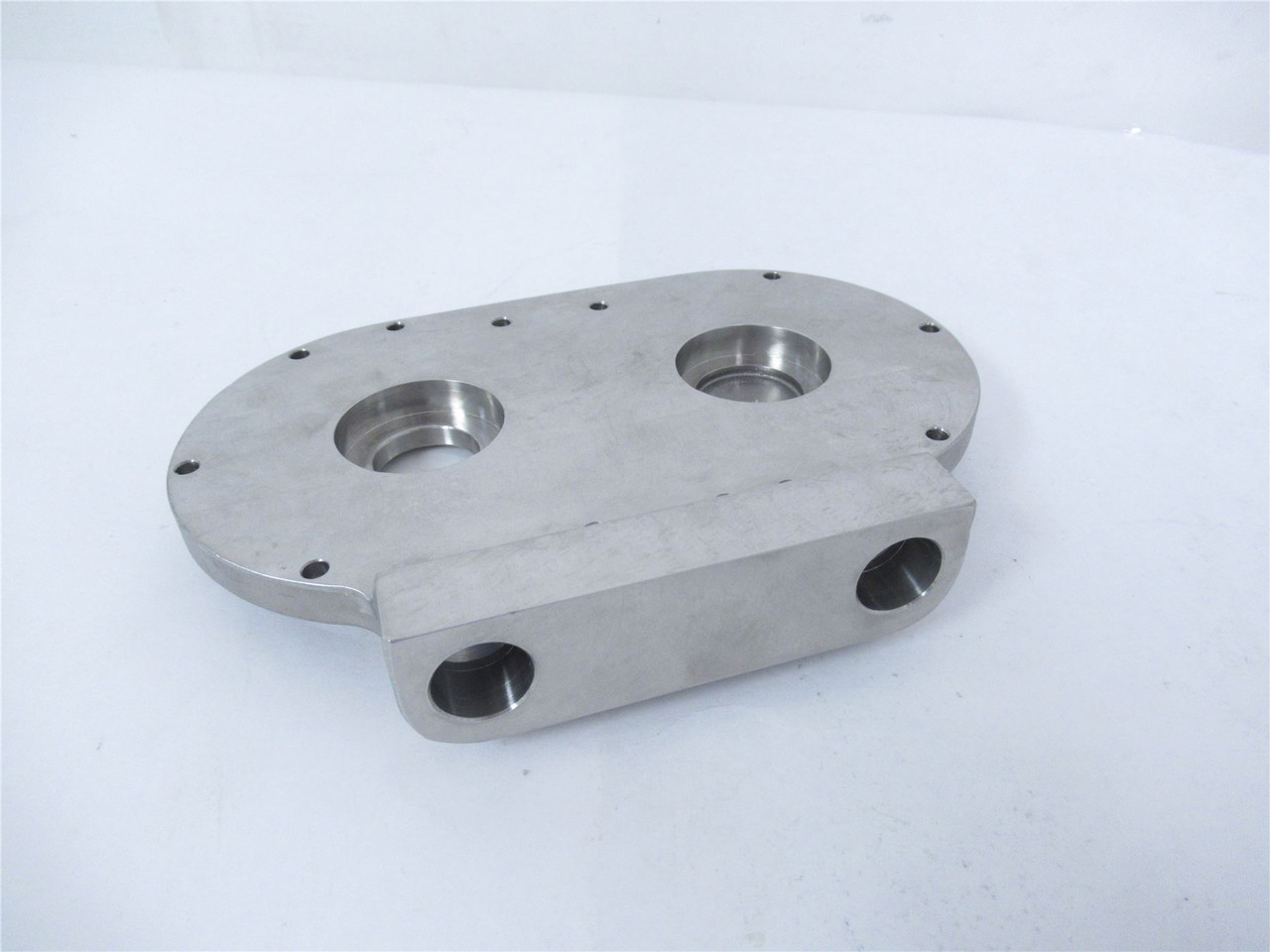 Marel 9724315; Bearing Plate Linker Gearbox 8"x5"