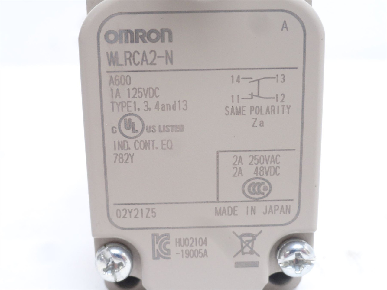 Omron WLRCA2-N; Limit Switch; 2A 250VAC (Missing Lever)