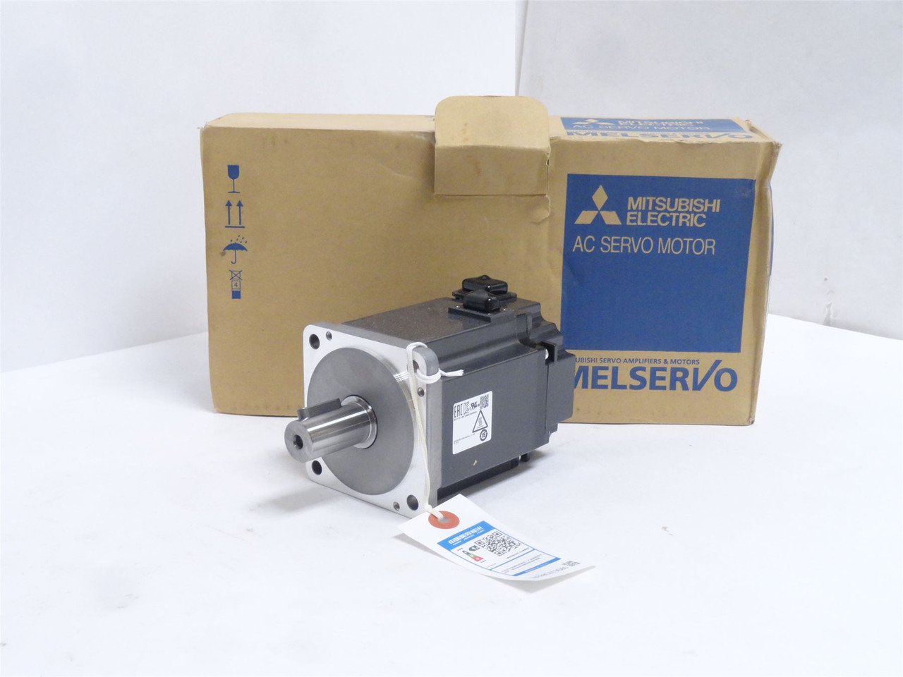 Mitsubishi HG-KR73K; Low-Inertia Rotary Servo Motor; 109VAC