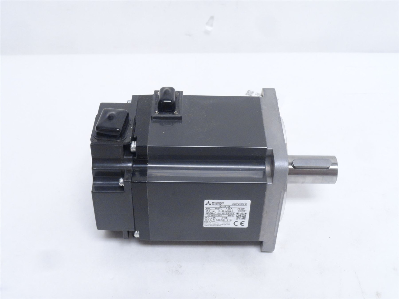 Mitsubishi HG-KR73K; Low-Inertia Rotary Servo Motor; 109VAC