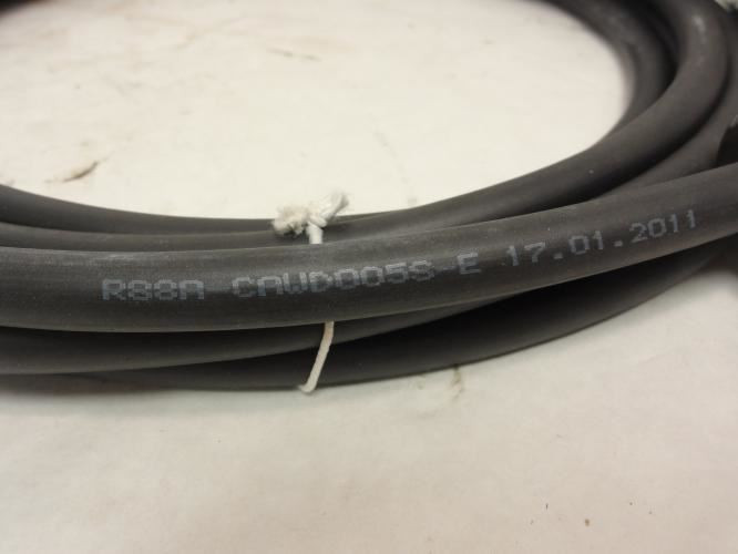 Omron R88A-CAWD005S-E; Sigma II Power Cable; 5m Long; 4-Wire