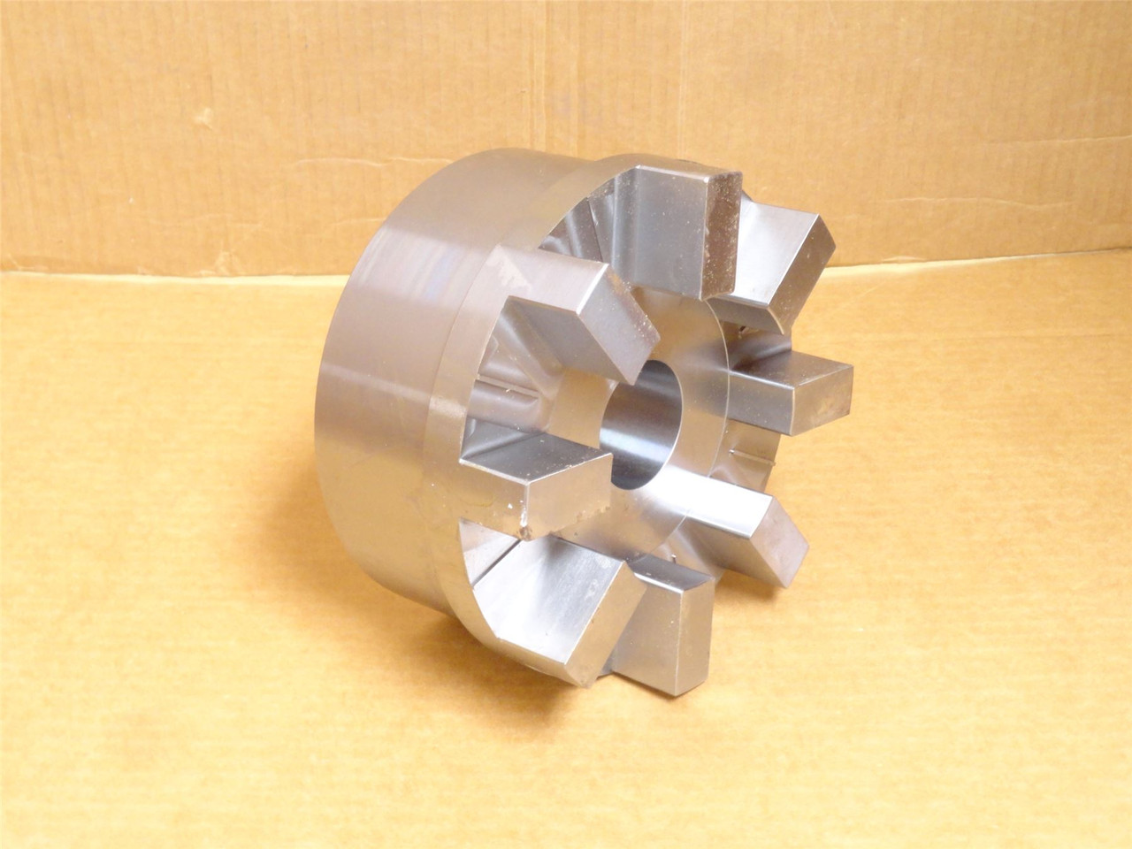 Rexnord 10315141; Jaw Coupler Hub 50R; 1-7/8"ID; 7" Hub OD