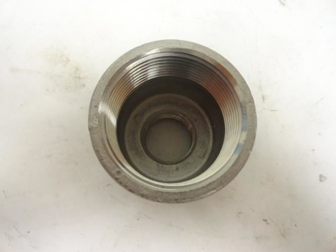 Industry-STD 48UH16; Pipe Adapter; SS-304; 1-1/2NPT x 3/4NPT