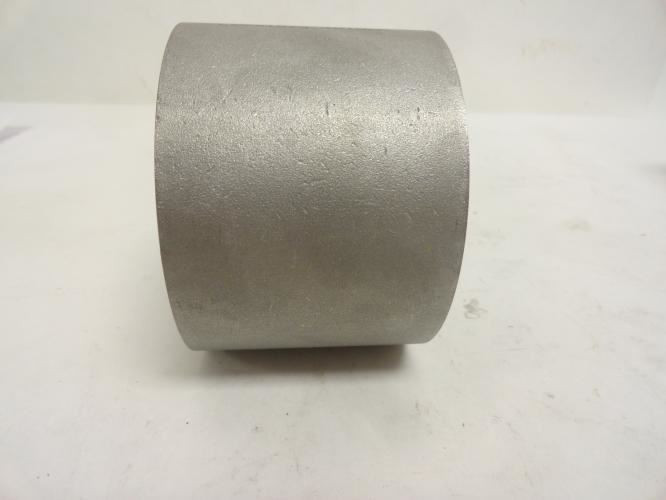 Industry-STD 1LVP3; Pipe Coupling; 304SS; 3FNPT; Class 3000