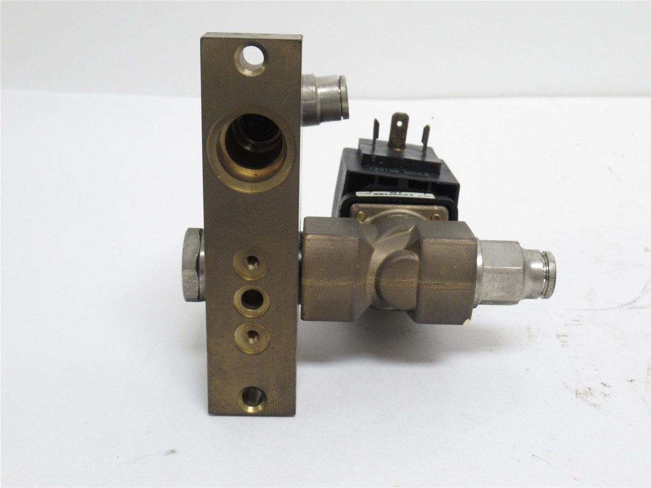 Burkert 125653; Servo Assisted Diaphragm Valve; 10bar; 24VDC