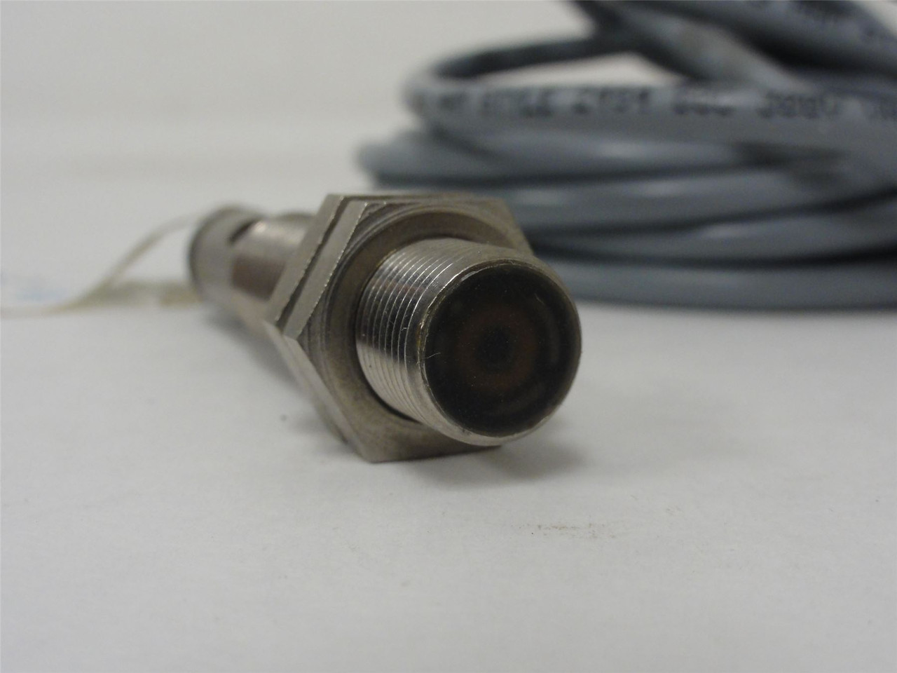 Eaton E57SBL12A2; Proximity Sensor; 2M Cable; NC; 90-250VAC