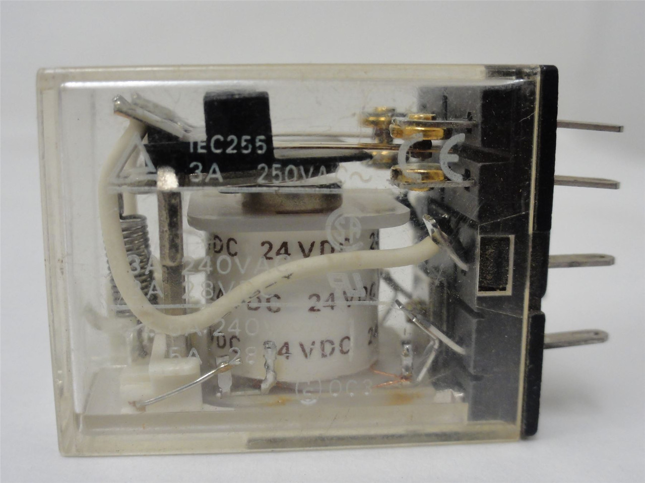 Omron MY2ZN-DC24; Relay 3A; 240VAC; Coil: 24 VDC