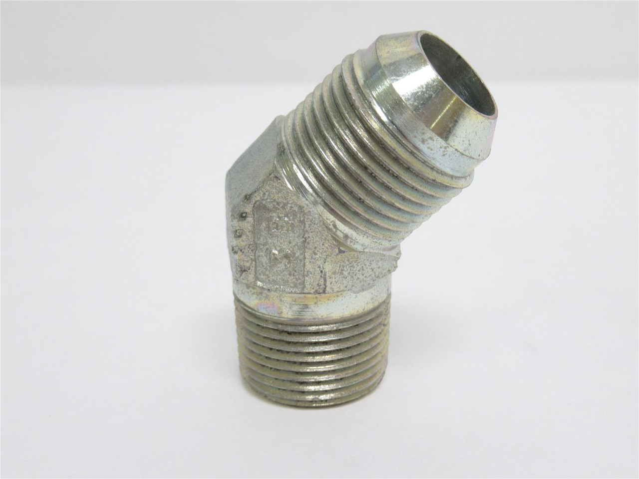 Eaton 2023-12-12S; Hyd Adaptor 45Deg Elbow 3/4 JIC x 3/4 NPT