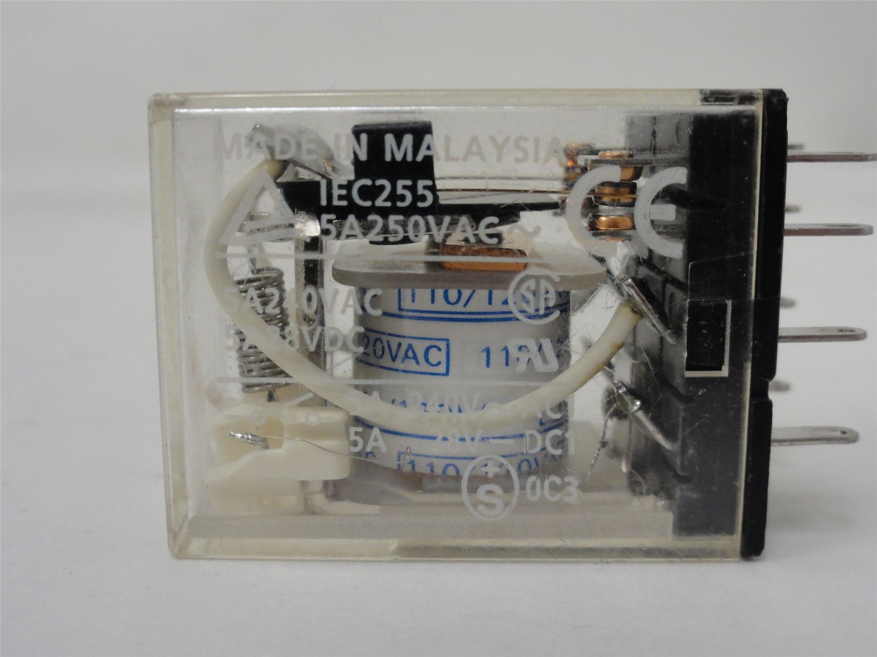 Omron MY2N-AC110/120; Relay 5A; 240VAC; Coil: 110/120VAC