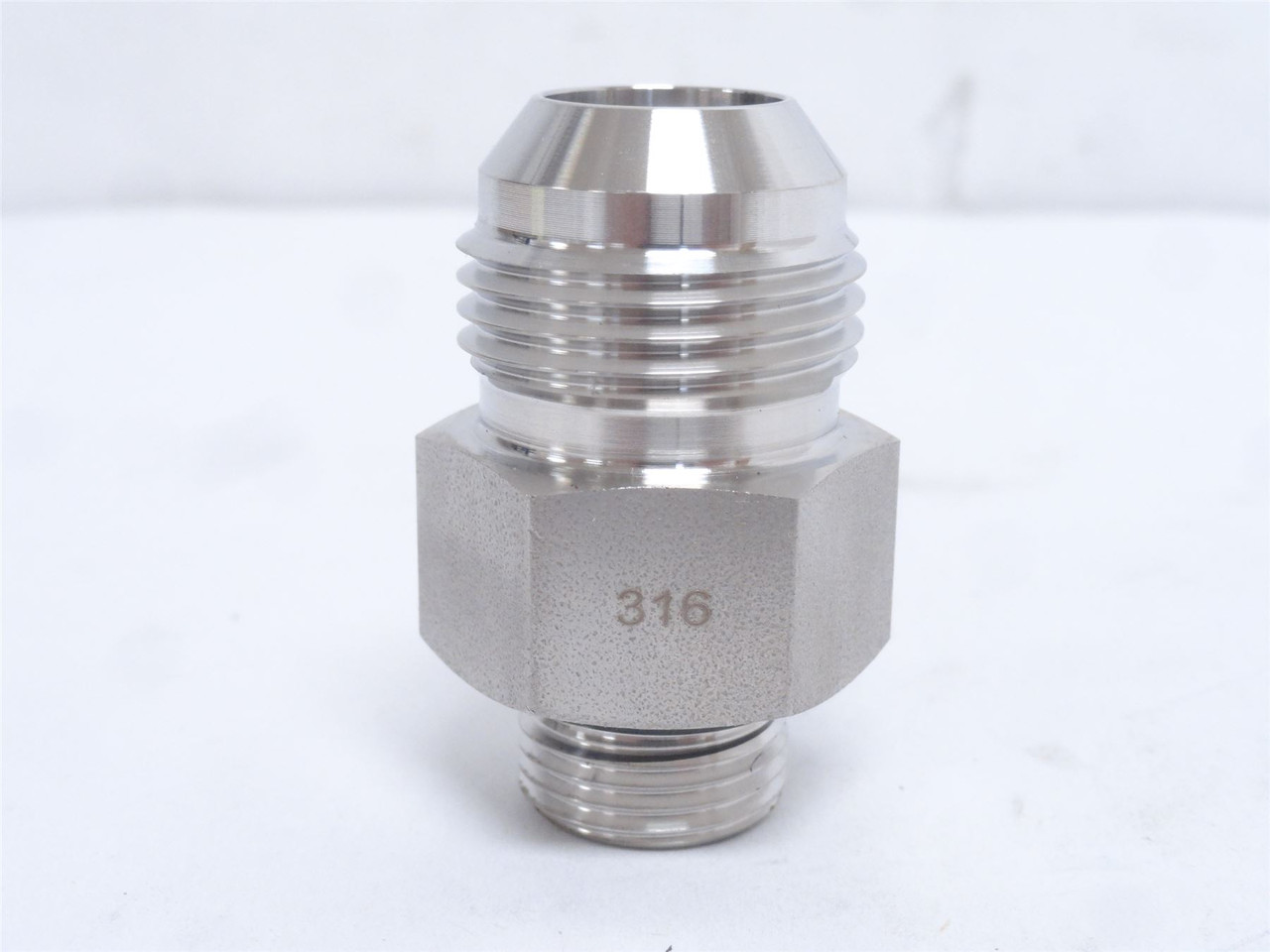 MFG- 6400-12-12-O-SS; Adapter; SS-316; 3/4 JIC x 3/4 BOSS