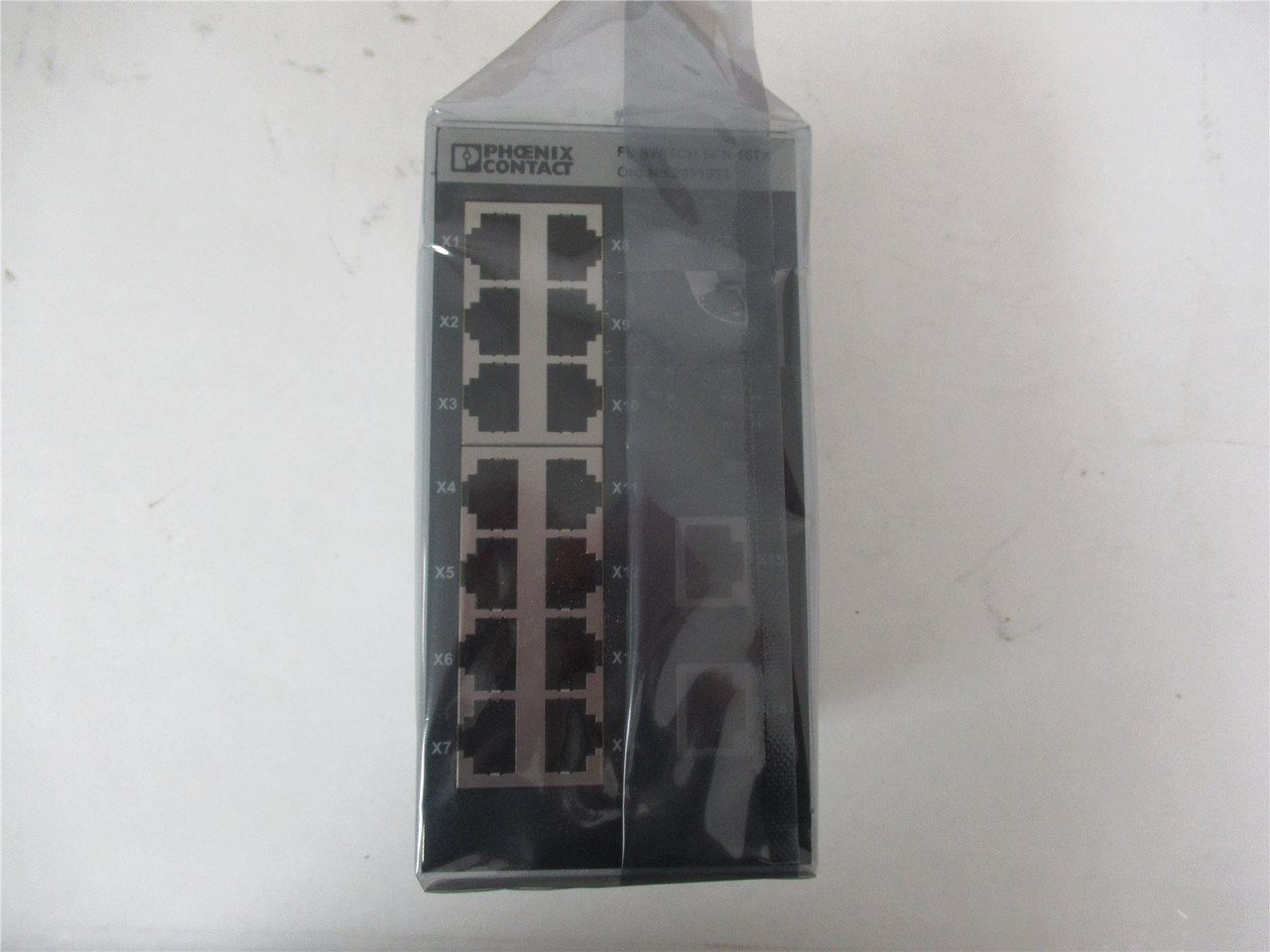 Phoenix Contact 2891933; Ethernet Switch 16 Ports  SFN 16TX