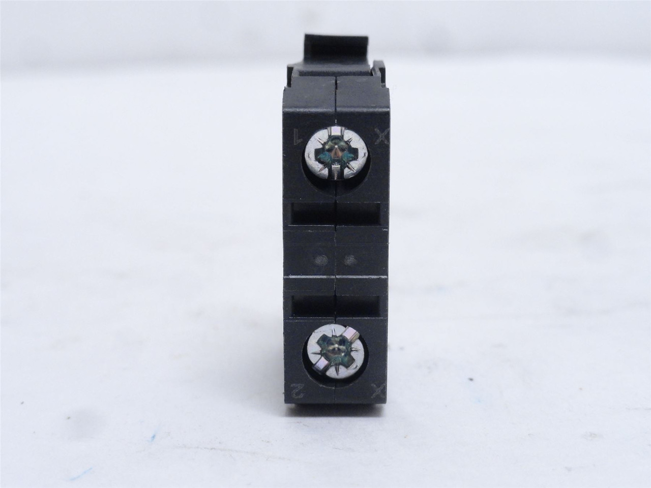 Allen-Bradley 800F-D0C; Incandescent Module; No Bulb; 250VAC