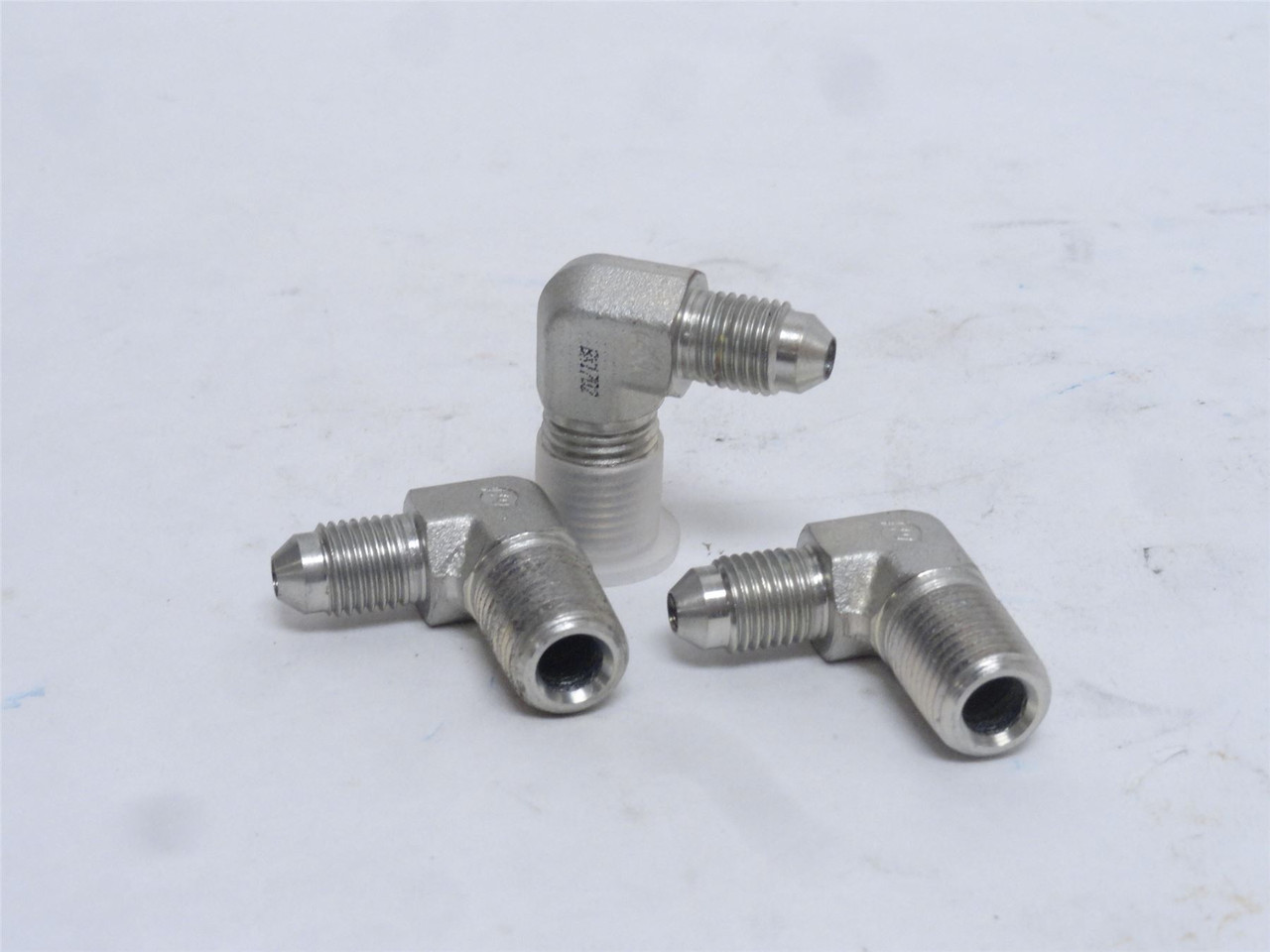 Brennan 2501-04-04-FG; Lot-3 Elbows; 90Deg; 1/4 JIC x 1/4 NPT