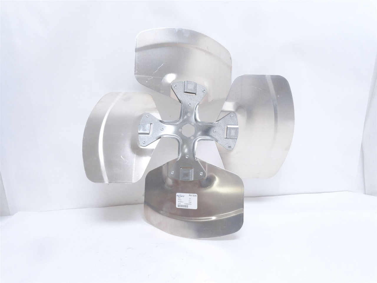 Packard R41806; Aluminum Fan Blade; 4-Blade; 18"OD; Hubless