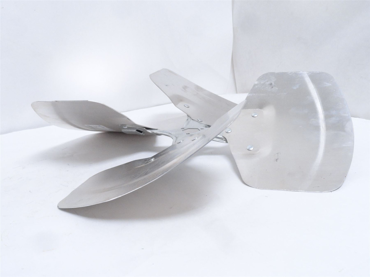 Packard R41806; Aluminum Fan Blade; 4-Blade; 18"OD; Hubless