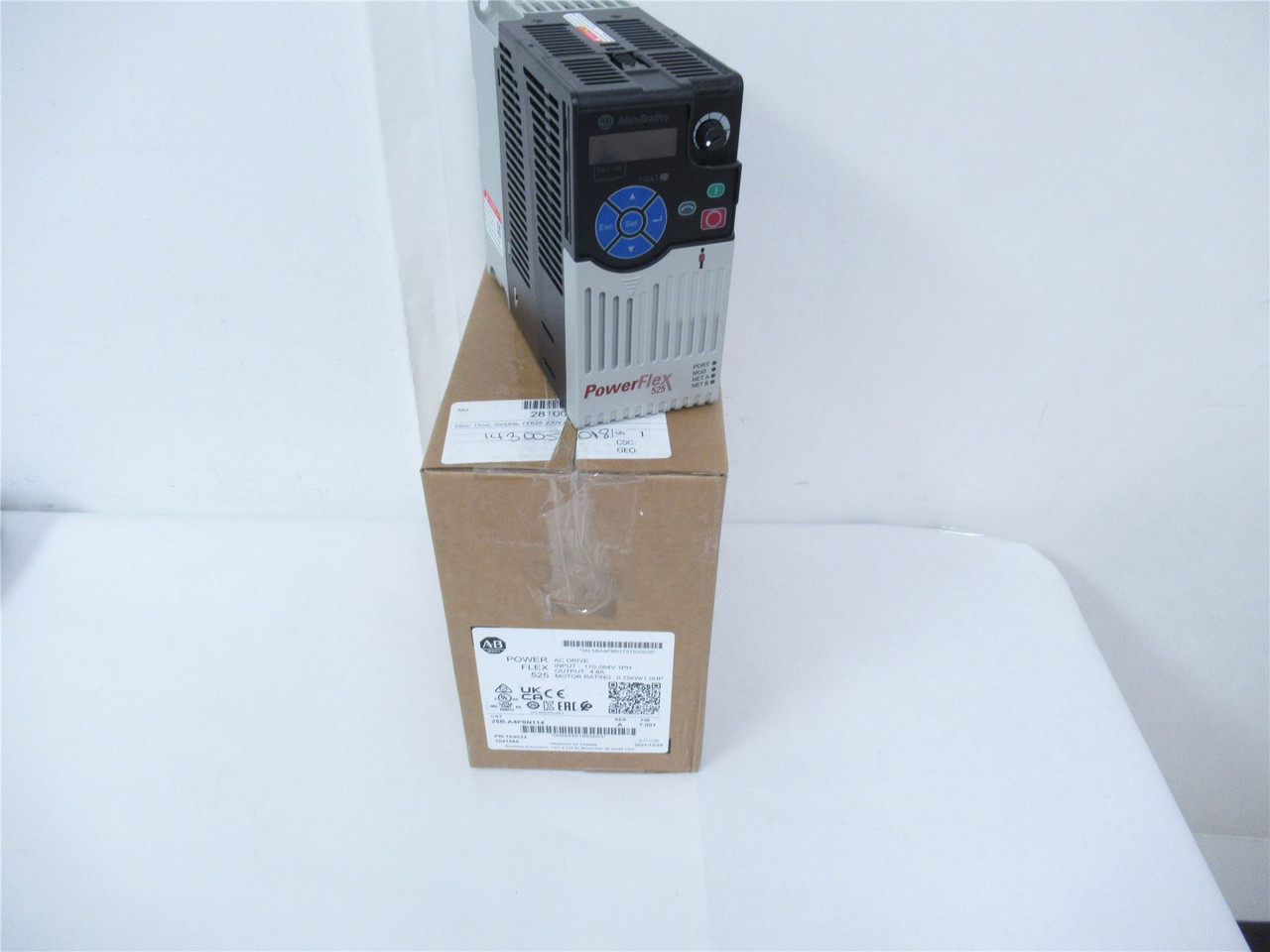 Allen-Bradley 25BA4P8N114; AC Drive 1HP 240V IN 1-ph OUT 3-ph