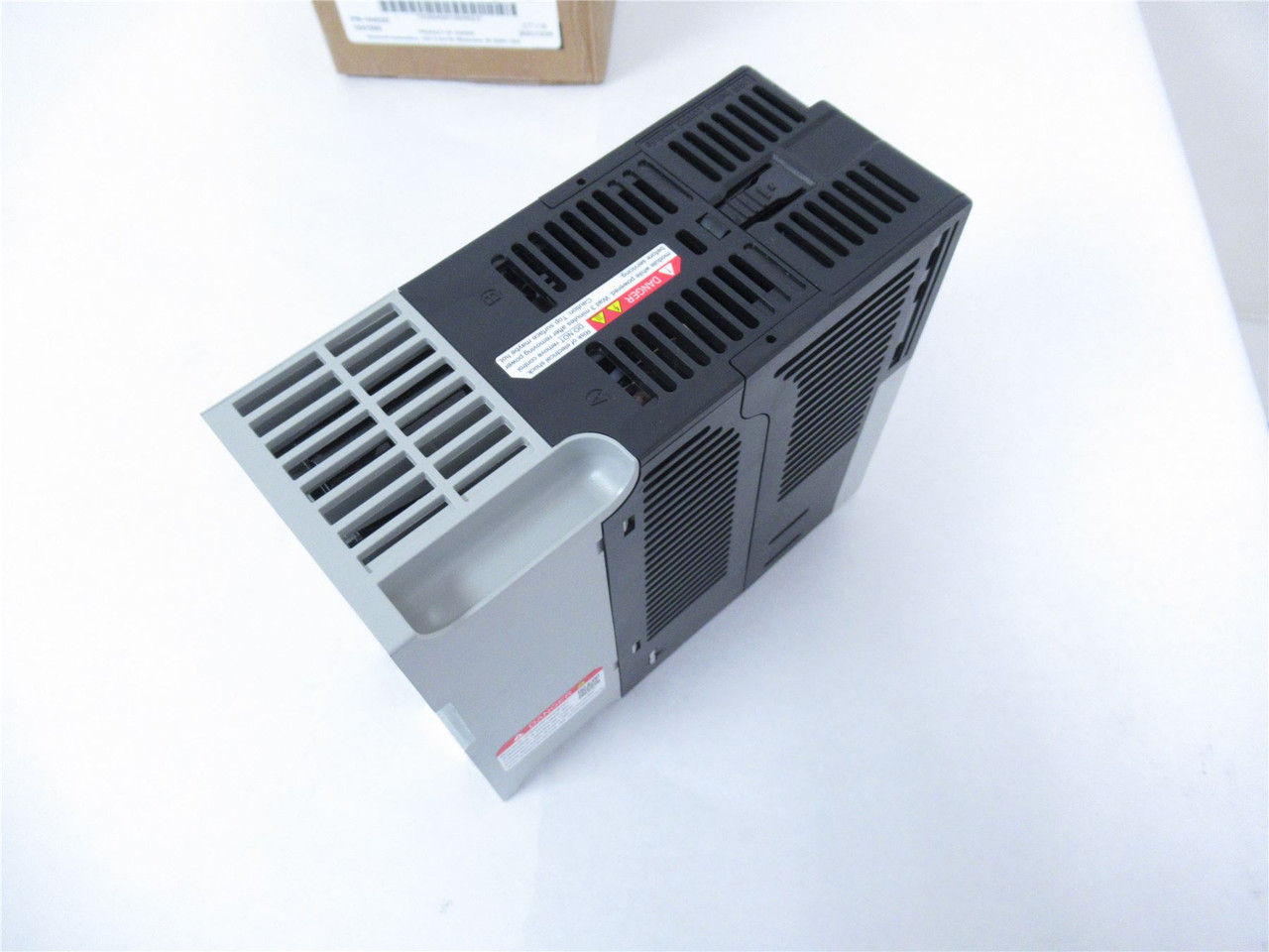 Allen-Bradley 25BA4P8N114; AC Drive 1HP 240V IN 1-ph OUT 3-ph