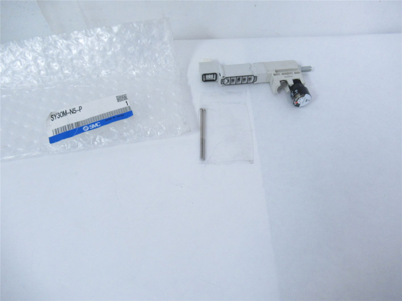 SMC SY30M-N5-P; Solenoid Valve