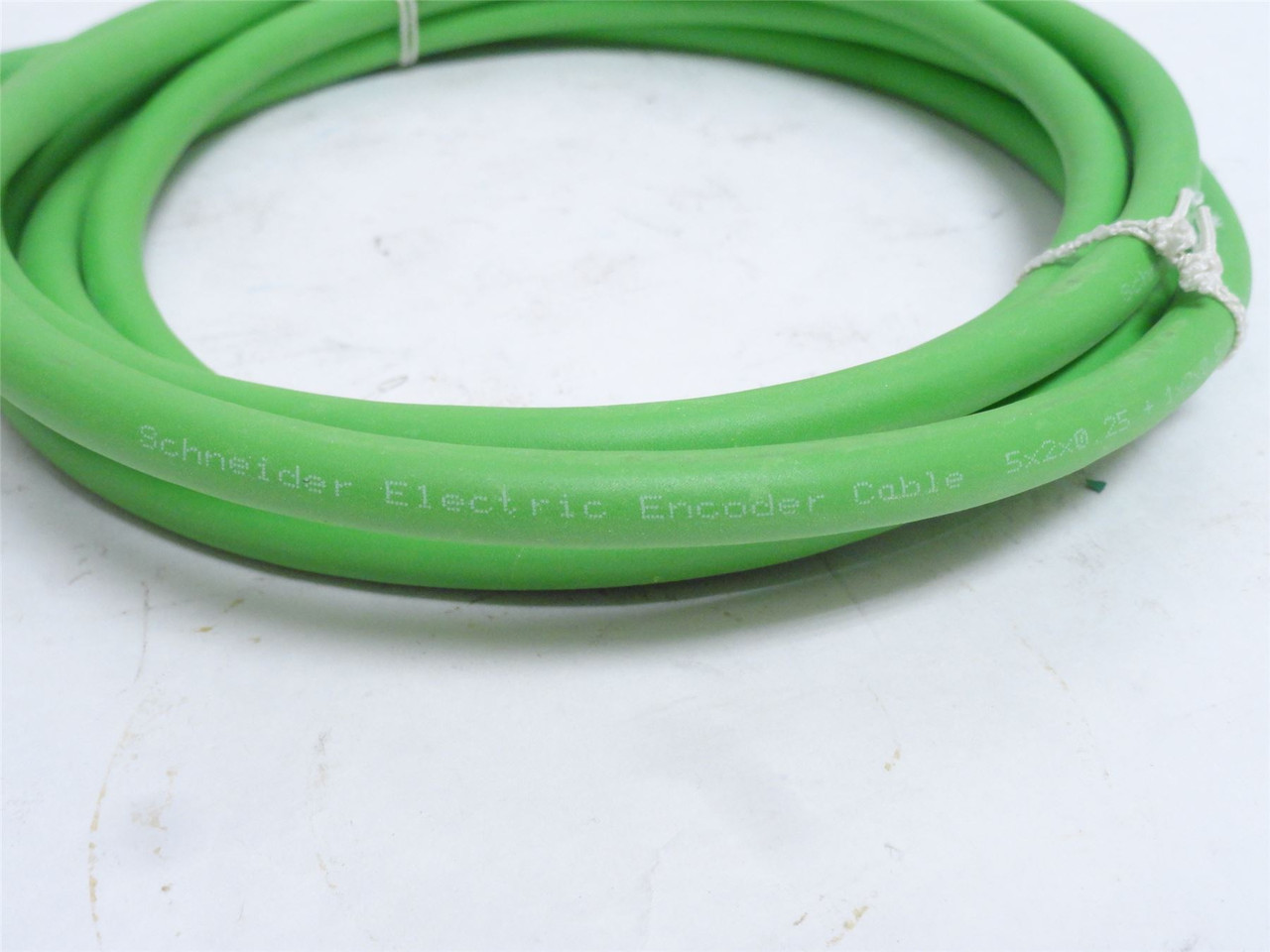 Schneider VW3S8101R30; Encoder Feedback Cable; 3m Long