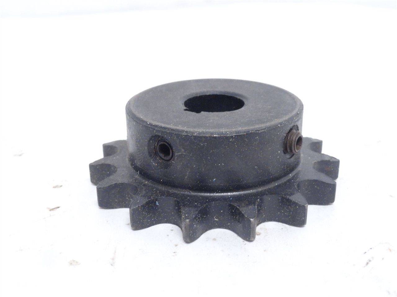 Martin 40BS15-5/8; Sprocket # 40; 15 Teeth; 5/8"ID