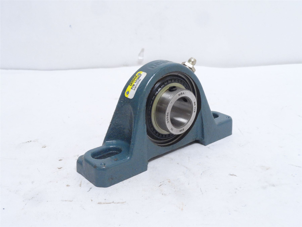 Dodge P2B-SC-014; Pillow Block Bearing 123804; 7/8"ID 2-Bolt