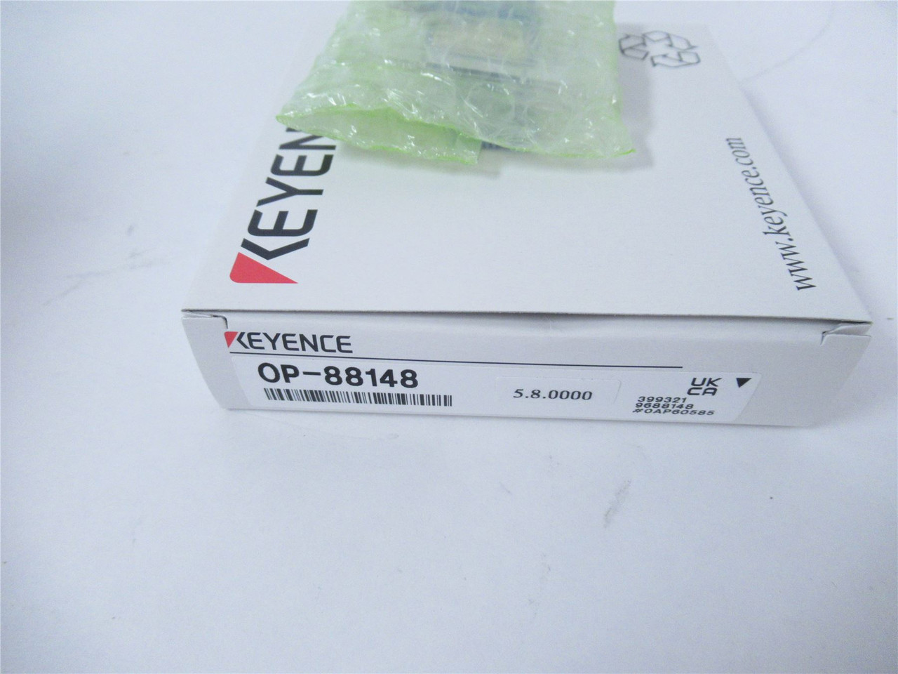 Keyence CV-X402F; CONTROLLER 0.47M PIXEL CAMERA SUPPORT TYPE