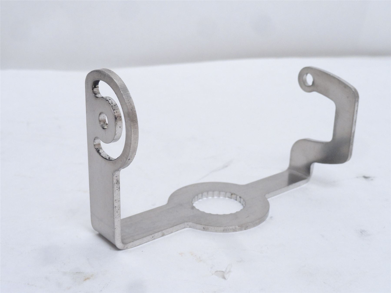 SICK 2042801; Aligning Bracket Assembly