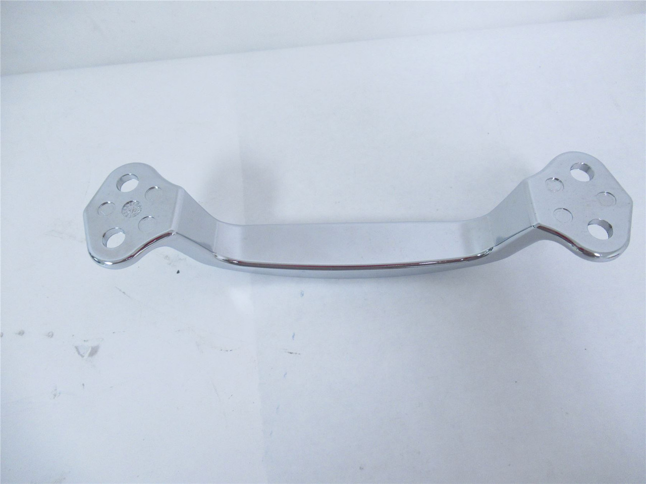 Envirodoor 16B756; Door Handle 7" Screw to Screw handle 5"