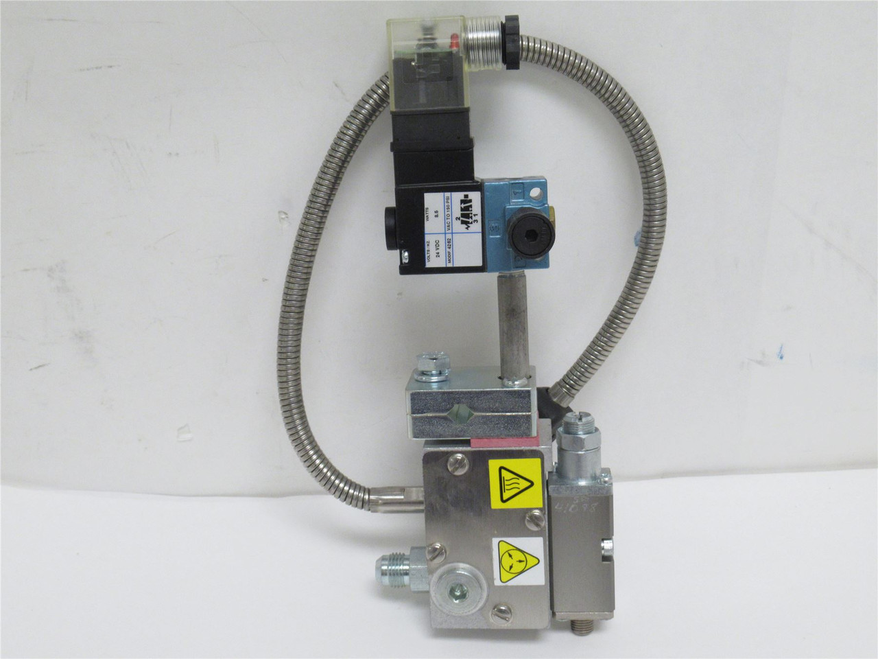 Axco Adhesives A50X466; Case Sealer Hot Glue Gun; 24VDC; 8.5W