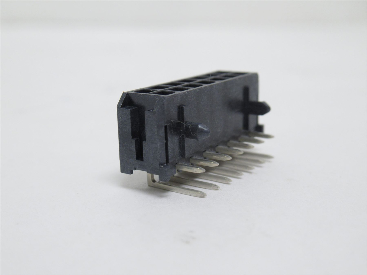 Molex 43045-1402; Lot-5 Header Connector; RA; 14Pos; 2-Row