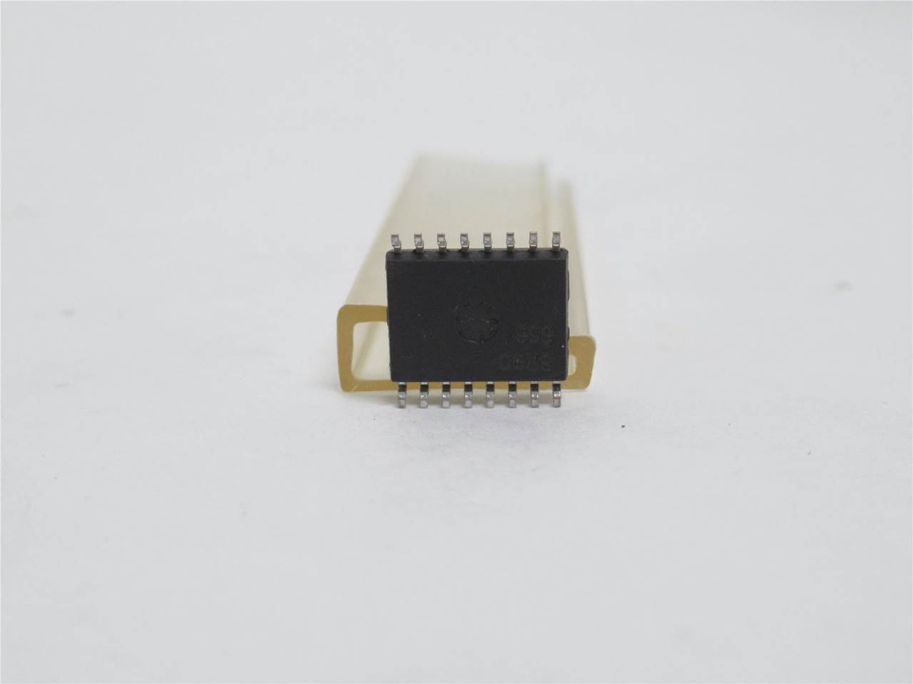 Onsemi UC3856DW; Lot-2; Buck Boost Voltage Regulators