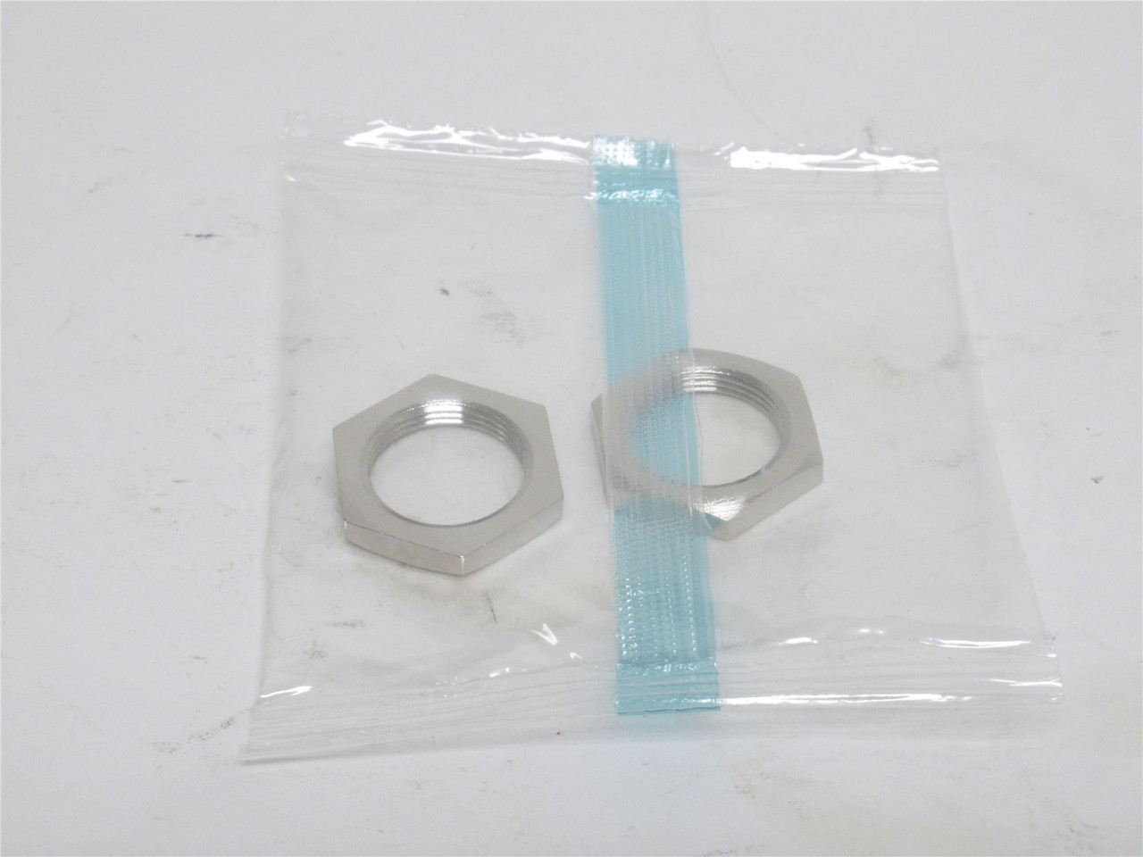 Omron E3FB-RN21; Photoelectric Sensor; 10-30VDC; 4m Range