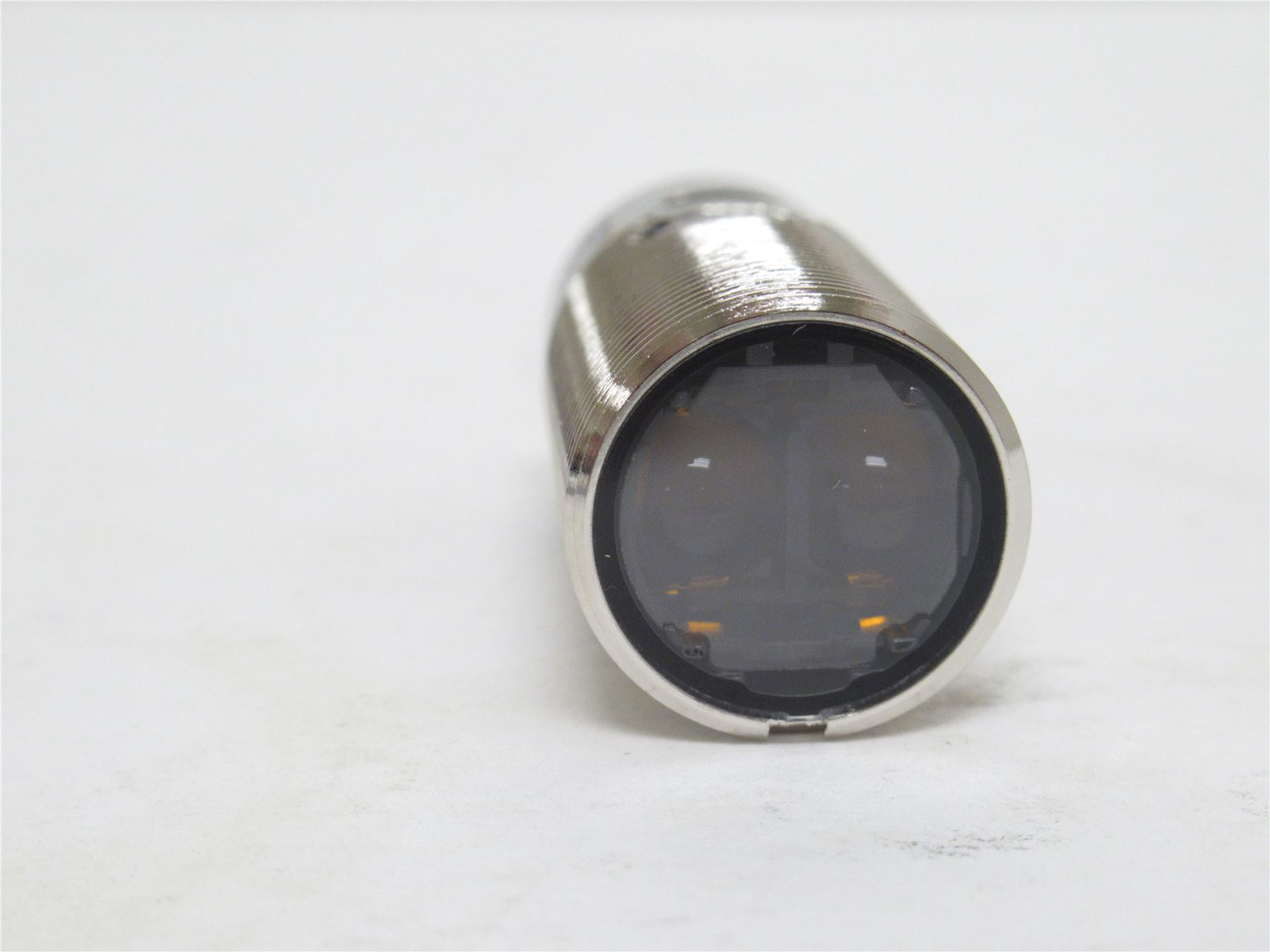 Omron E3FB-RN21; Photoelectric Sensor; 10-30VDC; 4m Range