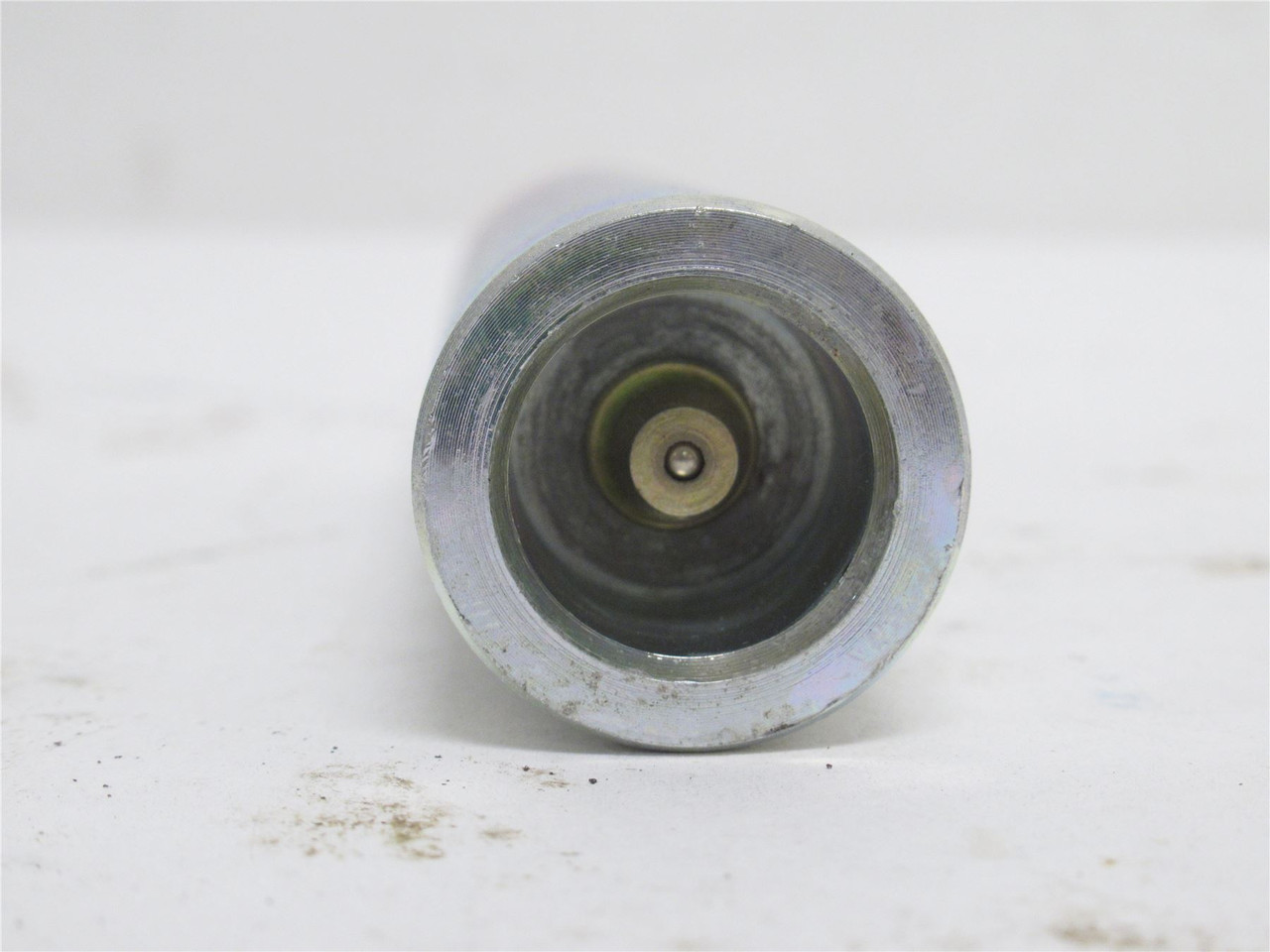 Raymond 671-015/17; C/S Axle; 1"OD x 4" Long; W/Lube Fitting