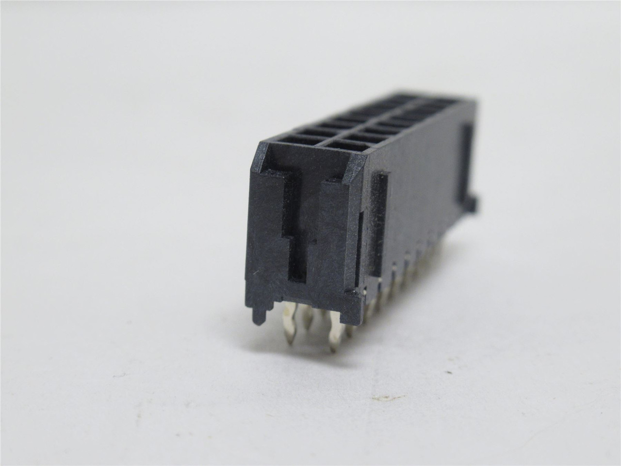 Molex 43045-1814; Lot-5 Header Connector; 18Pos; 2-Row; 8.5A