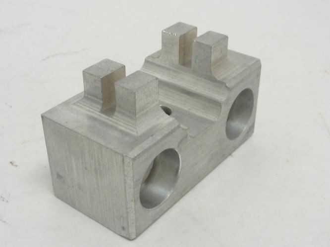 MFG- 39472702; Solid Upper Head; Aliminum; 1"ID; 4" OL