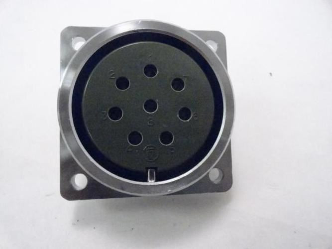 Nanaboshi NCS-548-RF; Connector Plug; 8 Pole