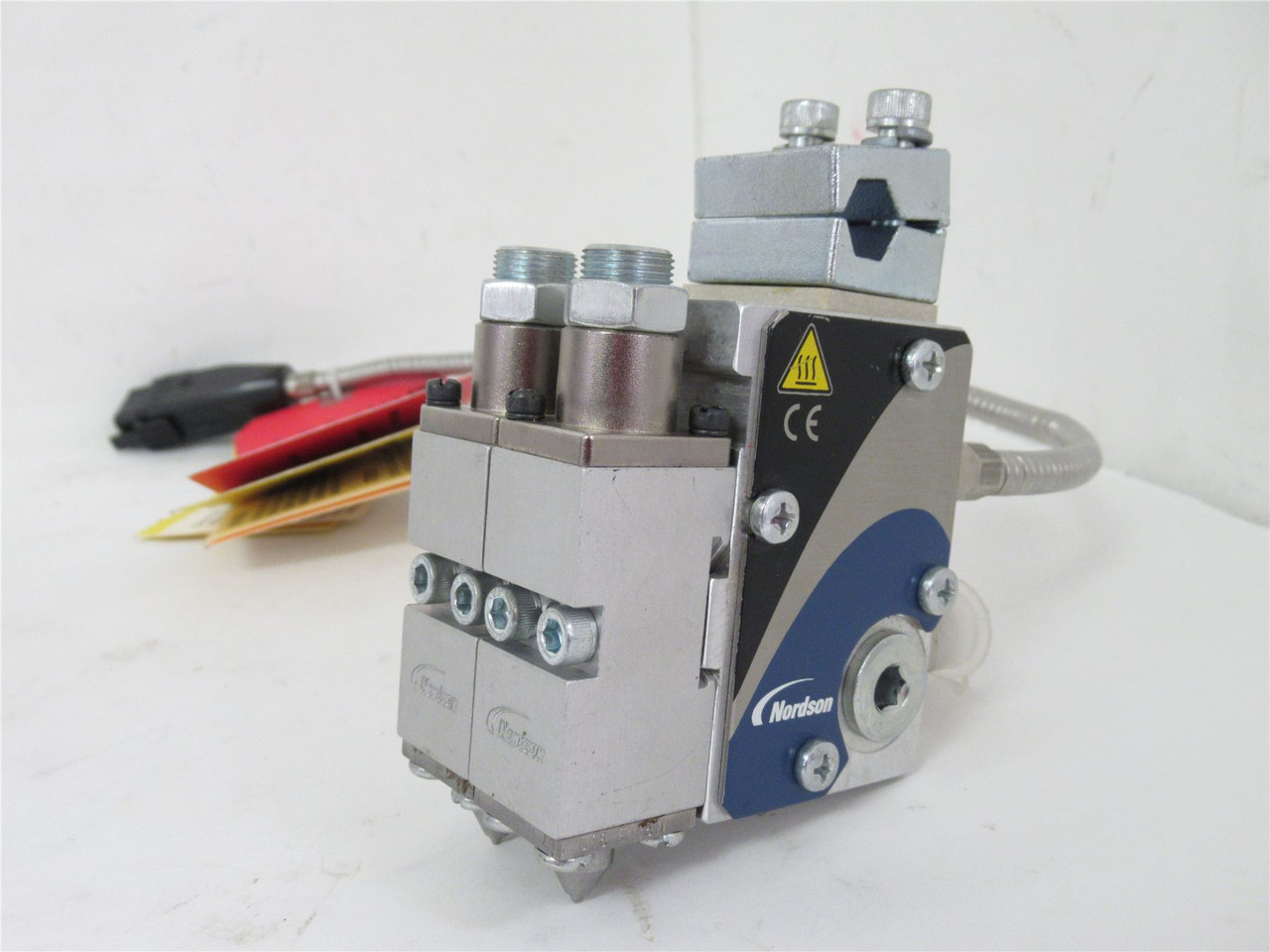 Nordson 8505943; Hot Melt Adhesive Unit; 240V; 200W