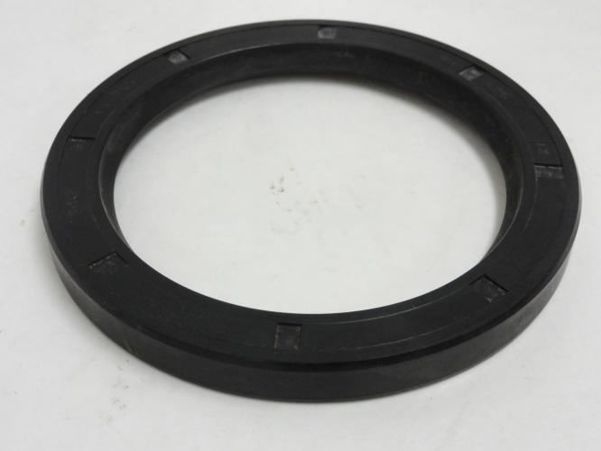 TCM 101060; Oil Seal; 95mm ID; 125mm OD; 12mm W